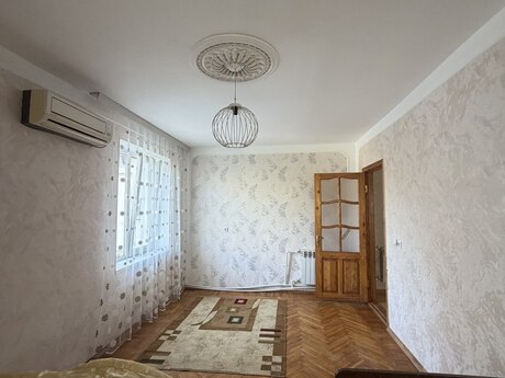 2-room old-build apartment for sale in Bakıxanov, 40 m², 115 000 AZN, photo 2 / 10