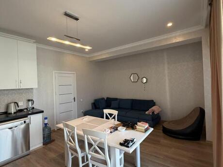Elmlər Akademiyasında 3 otaqlı yeni tikili mənzil kirayə verilir, 150 m², 1 150 AZN/ay, şəkil 3 / 12