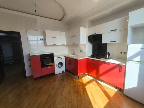 2 rooms · 82 m² · floor 13/16, Əhmədli