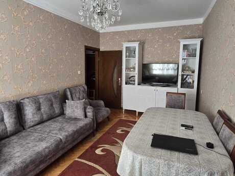 Neftçilərdə 3 otaqlı köhnə tikili mənzil satılır, 90 m², 225 000 AZN, şəkil 4 / 12