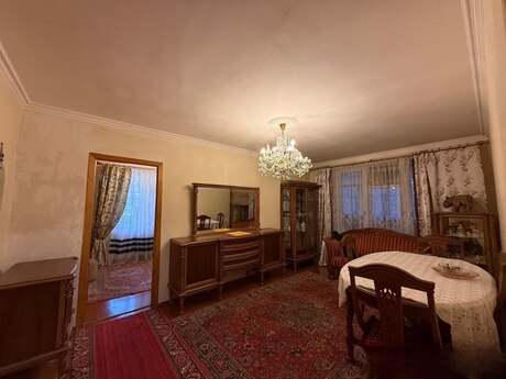 İnşaatçılarda 2 otaqlı köhnə tikili mənzil satılır, 48 m², 157 000 AZN, şəkil 4 / 9