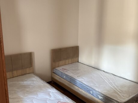 2 otaqlı ev, 30 m², Nizami, 400 AZN
