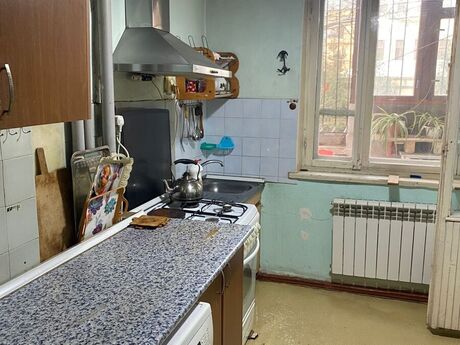 Продаётся 2-комнатная квартира в старом фонде, Şah İsmayıl Xətai, 76 м², 220 000 AZN, фото 5 / 10