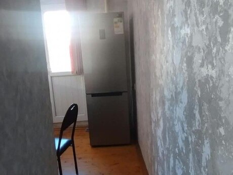 Yeni Günəşlidə 1 otaqlı köhnə tikili mənzil satılır, 42 m², 105 000 AZN, şəkil 2 / 7