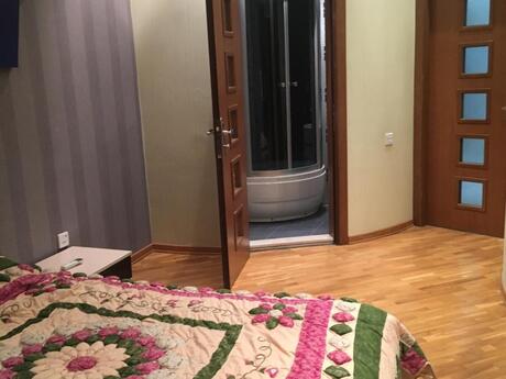 28 Mayda 2 otaqlı yeni tikili mənzil kirayə verilir, 70 m², 1 000 AZN/ay, şəkil 4 / 9