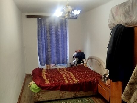 Elmlər Akademiyasında 3 otaqlı köhnə tikili mənzil satılır, 70 m², 220 000 AZN, şəkil 3 / 4