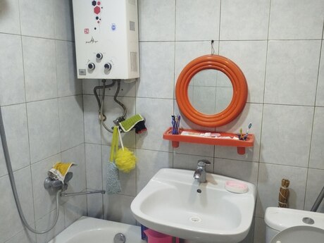 Elmlər Akademiyasında 3 otaqlı köhnə tikili mənzil satılır, 70 m², 220 000 AZN, şəkil 4 / 4