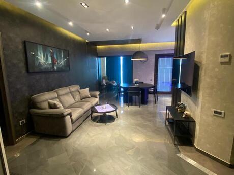 Park Azure kompleksində 3 otaqlı yeni tikili mənzil satılır, 140 m², 550 000 AZN, şəkil 2 / 12