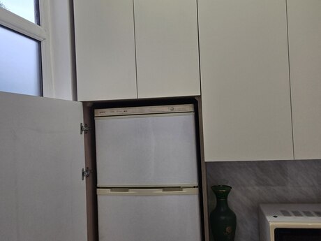 Sahildə 3 otaqlı köhnə tikili mənzil kirayə verilir, 65 m², 1 500 AZN/ay, şəkil 5 / 12
