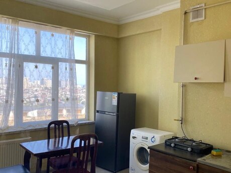 Yeni Yasamalda 4 otaqlı yeni tikili mənzil kirayə verilir, 150 m², 900 AZN/ay, şəkil 5 / 11