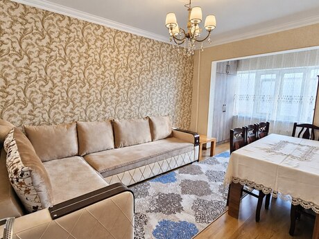 Əhmədlidə 4 otaqlı köhnə tikili mənzil satılır, 100 m², 178 000 AZN, şəkil 2 / 12
