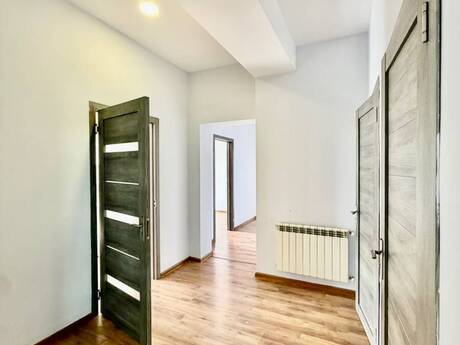 Neftçilərdə 3 otaqlı yeni tikili mənzil satılır, 126 m², 317 000 AZN, şəkil 3 / 7