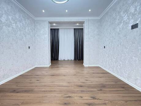 Qara Qarayevdə 3 otaqlı köhnə tikili mənzil satılır, 80 m², 215 000 AZN, şəkil 5 / 12