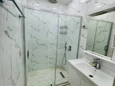 Şah İsmayıl Xətaidə 3 otaqlı yeni tikili mənzil kirayə verilir, 100 m², 1 500 AZN/ay, şəkil 2 / 9