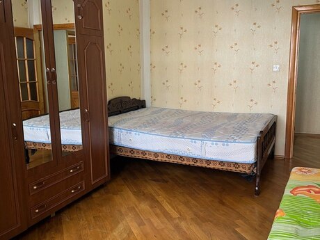 Azadlıq Prospektidə 2 otaqlı köhnə tikili mənzil kirayə verilir, 65 m², 749 AZN/ay, şəkil 4 / 11