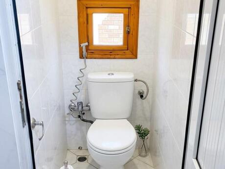 Yeni Günəşlidə 2 otaqlı köhnə tikili mənzil satılır, 64 m², 117 500 AZN, şəkil 5 / 5