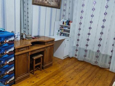 Yeni Günəşlidə 2 otaqlı köhnə tikili mənzil satılır, 64 m², 117 500 AZN, şəkil 2 / 5