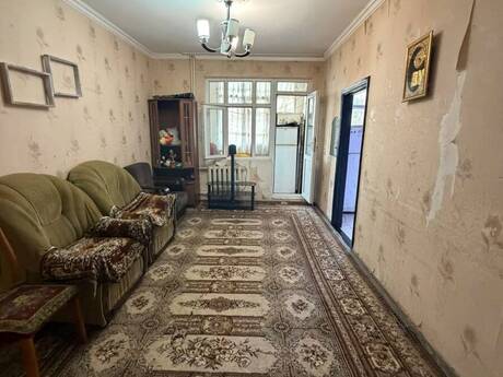 Elan №6543708 - Bakı, Memar Əcəmi m., 2 otaqlı, 45 m², 3/5 mərtəbə