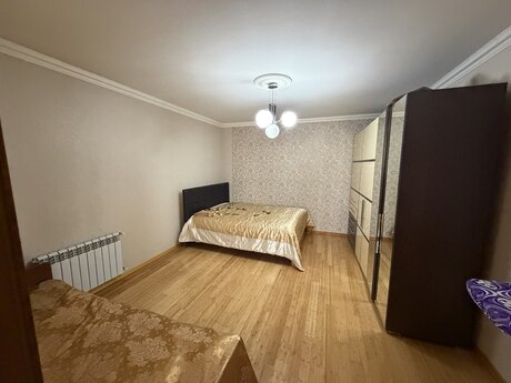 Qaraçuxurda 2 otaqlı köhnə tikili mənzil kirayə verilir, 50 m², 450 AZN/ay, şəkil 2 / 9