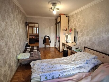 Nəriman Nərimanovda 3 otaqlı köhnə tikili mənzil satılır, 65 m², 250 000 AZN, şəkil 3 / 12