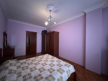 4 otaqlı mənzil, 206 m², Nərimanov, 490 000 AZN