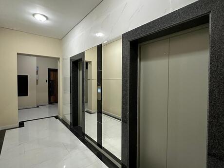 Grand Plaza kompleksində 3 otaqlı yeni tikili mənzil satılır, 127 m², 419 000 AZN, şəkil 5 / 6