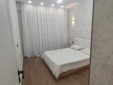 2 otaq · 60 m² · 7/17 mərtəbə, 28 May