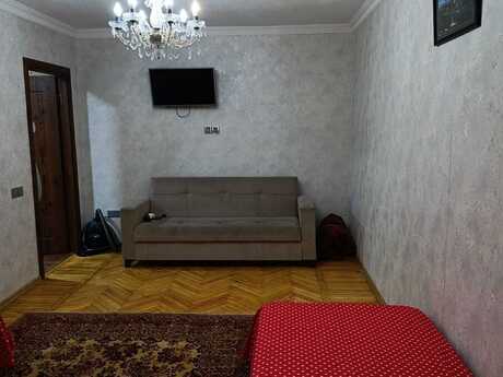 Elmlər Akademiyasında 1 otaqlı köhnə tikili mənzil satılır, 40 m², 150 000 AZN, şəkil 5 / 12