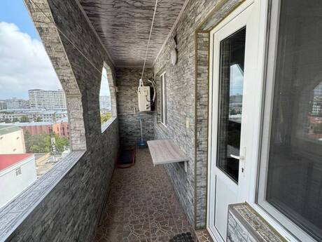 8-ci mikrorayonda 3 otaqlı köhnə tikili mənzil satılır, 80 m², 209 000 AZN, şəkil 3 / 12