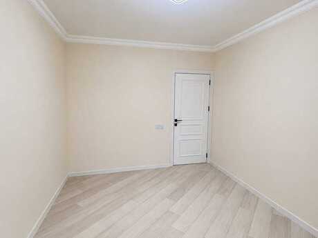 Продаётся 4-комнатная квартира в старом фонде, Xalqlar Dostluğu, 100 м², 248 000 AZN, фото 3 / 12