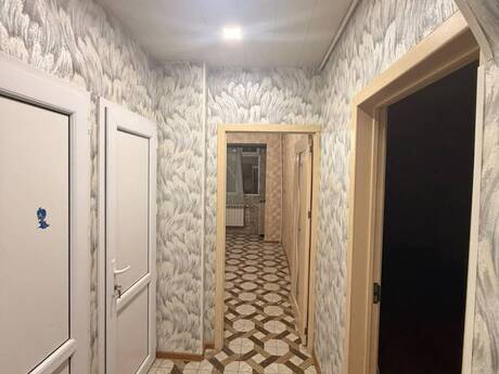2-room old-build apartment for sale in Yeni Günəşli, 55 m², 165 000 AZN, photo 3 / 8