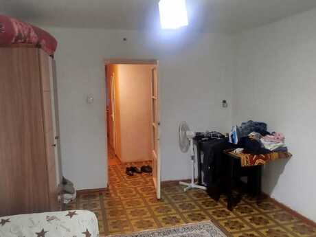 Объявление №6543975 - Баку, м. Иншаатчылар, 3-комн., 70 м², 1/5 этаж