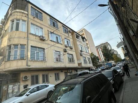 2-room old-build apartment for sale in Nizami, 50 m², 215 000 AZN, photo 2 / 12