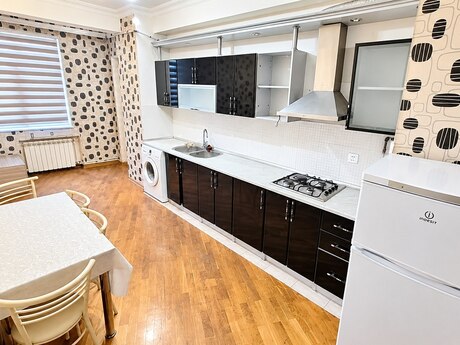 Şah İsmayıl Xətaidə 2 otaqlı yeni tikili mənzil kirayə verilir, 90 m², 750 AZN/ay, şəkil 5 / 12