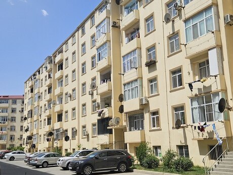 Qurtuluş 93 kompleksində 2 otaqlı yeni tikili mənzil satılır, 83 m², 89 500 AZN, şəkil 2 / 12
