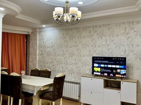 Şah İsmayıl Xətaidə 3 otaqlı yeni tikili mənzil kirayə verilir, 75 m², 950 AZN/ay, şəkil 2 / 9