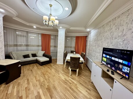 3 otaqlı mənzil, 75 m², Şah İsmayıl Xətai, 950 AZN