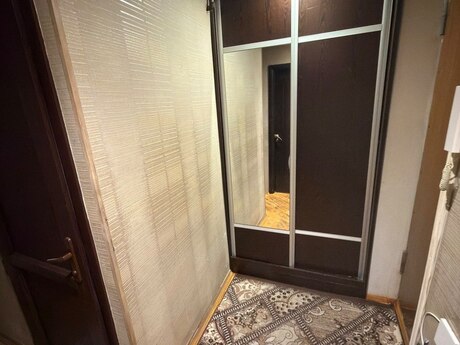 2-room old-build apartment for rent in Elmlər Akademiyası, 70 m², 700 AZN/mo, photo 2 / 12
