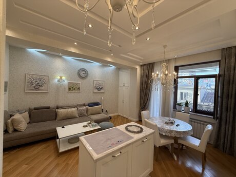 İçəri Şəhərdə 2 otaqlı yeni tikili mənzil satılır, 72 m², 398 000 AZN, şəkil 4 / 12