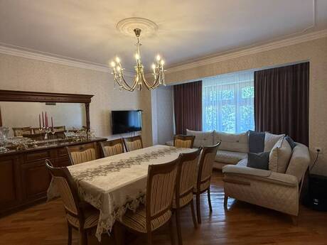 Elan №6544070 - Bakı, Bakıxanov q., 4 otaqlı, 100 m², 4/5 mərtəbə