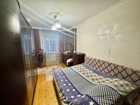 Продаётся 3-комнатная квартира в старом фонде, Xalqlar Dostluğu, 65 м², 155 000 AZN, фото 4 / 12