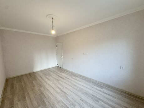 Xalqlar Dostluğunda 3 otaqlı köhnə tikili mənzil satılır, 75 m², 185 000 AZN, şəkil 3 / 12