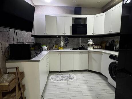 Qurtuluş 93 kompleksində 3 otaqlı yeni tikili mənzil satılır, 83 m², 115 000 AZN, şəkil 4 / 12