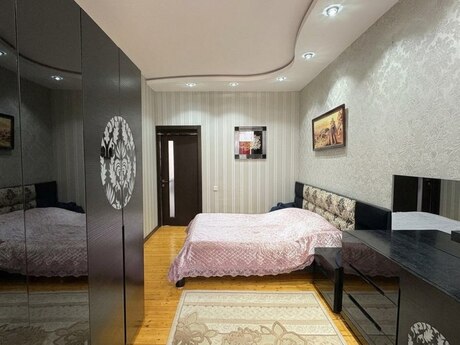 Badamdarda 4 otaqlı yeni tikili mənzil satılır, 135 m², 320 000 AZN, şəkil 4 / 12