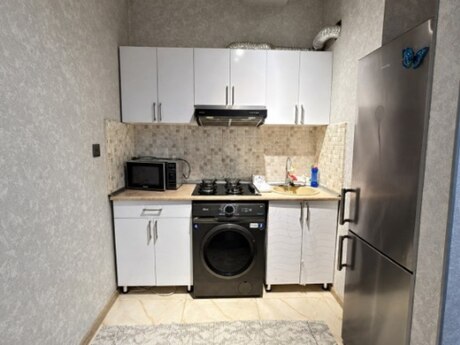 Gənclikdə 2 otaqlı yeni tikili mənzil kirayə verilir, 70 m², 900 AZN/ay, şəkil 5 / 6