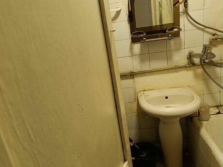 Elmlər Akademiyasında 1 otaqlı köhnə tikili mənzil kirayə verilir, 31 m², 500 AZN/ay, şəkil 5 / 7