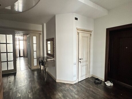 Nizamidə 3 otaqlı yeni tikili mənzil kirayə verilir, 180 m², 2 000 AZN/ay, şəkil 3 / 12