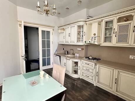 Nizamidə 3 otaqlı yeni tikili mənzil kirayə verilir, 180 m², 2 000 AZN/ay, şəkil 5 / 12