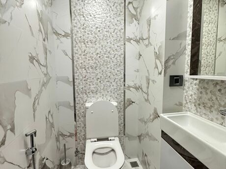 Şah İsmayıl Xətaidə 3 otaqlı yeni tikili mənzil kirayə verilir, 130 m², 1 400 AZN/ay, şəkil 5 / 8