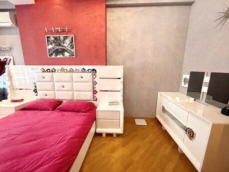 Сдаётся 3-комнатная квартира в новостройке, İnşaatçılar, 125 м², 900 AZN/мес, фото 3 / 12